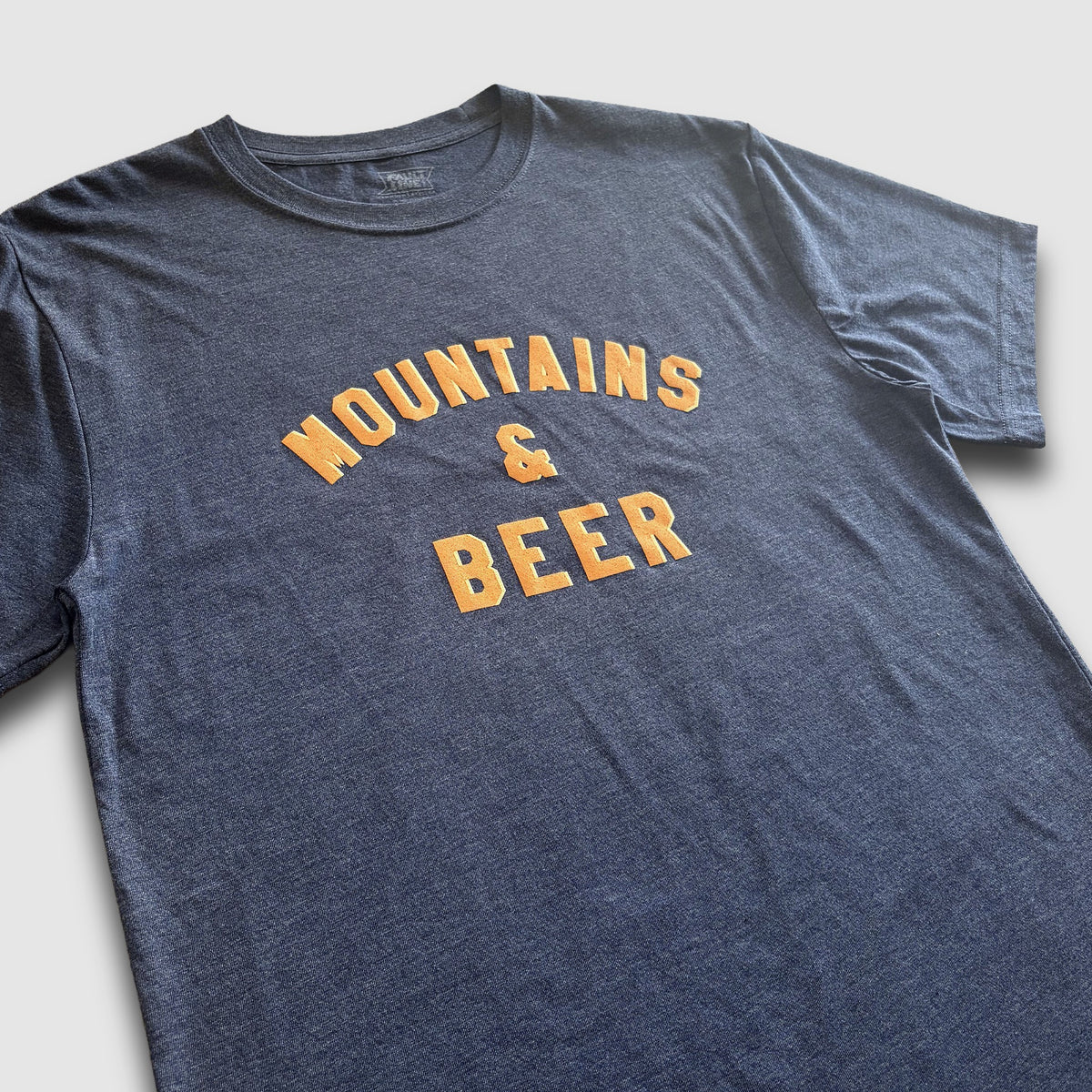 Mountains & Beer T-Shirt - Navy
