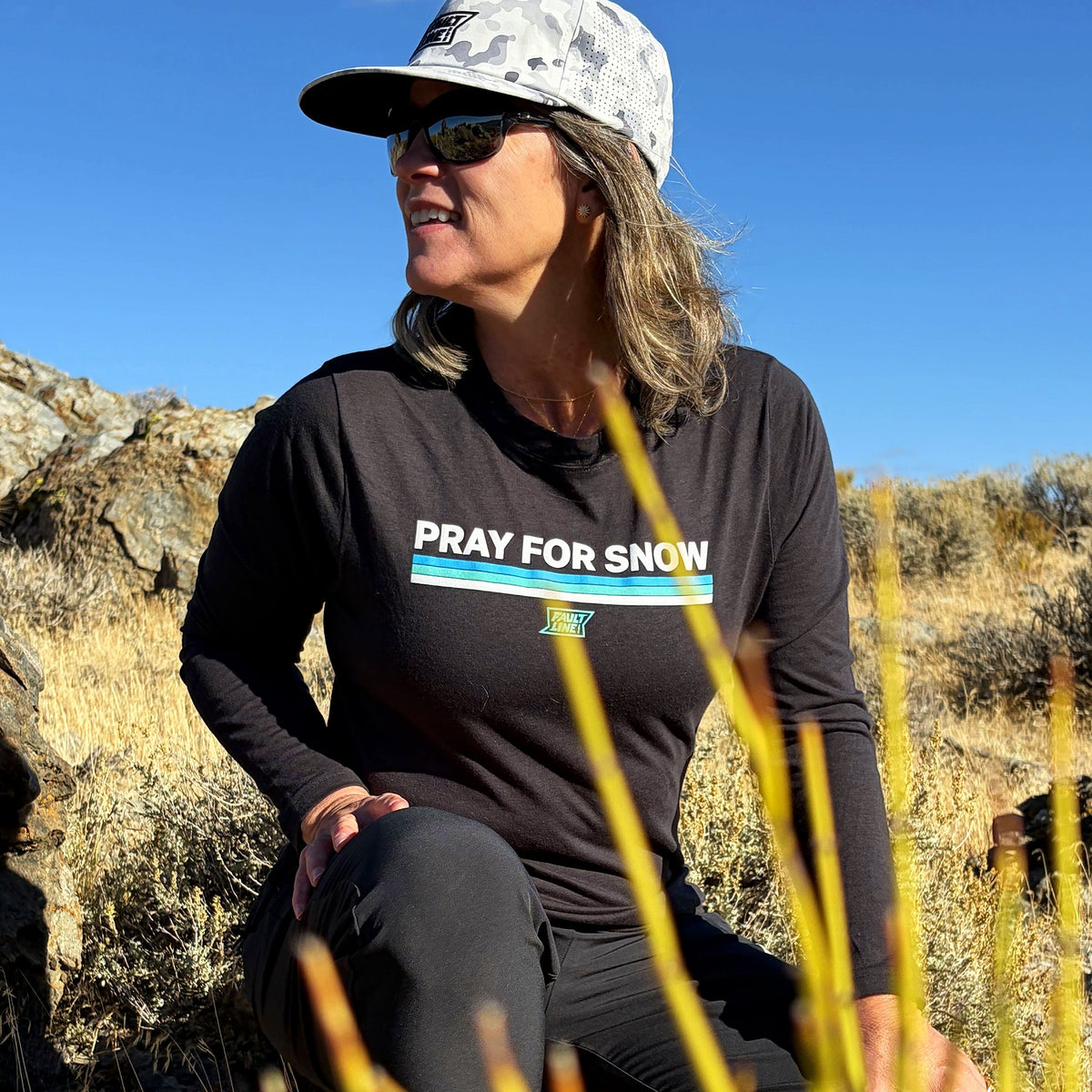 Women's Pray For Snow Long Sleeve T-Shirt - Black