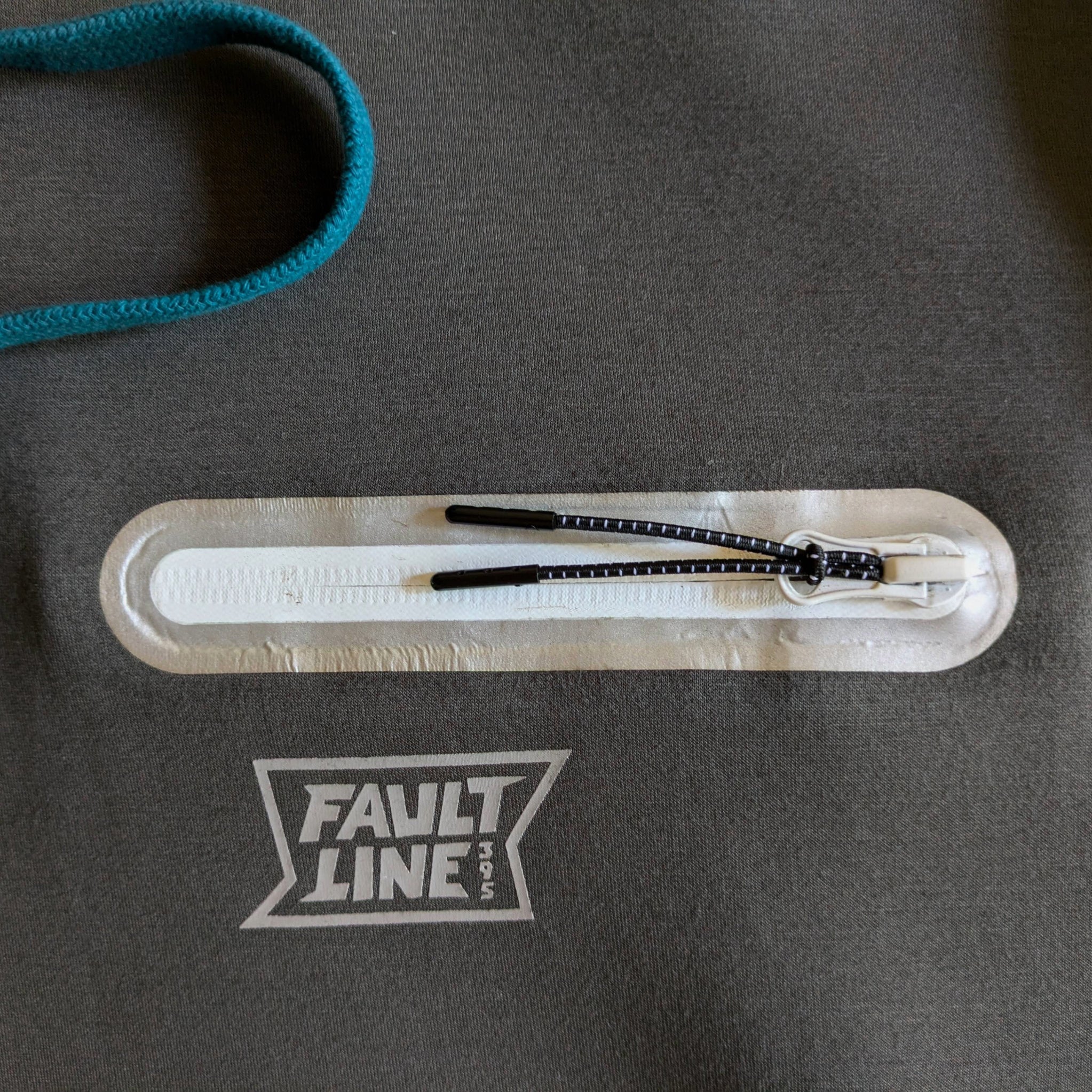 Cloud 9 Tech Hoodie - Graphite/Teal