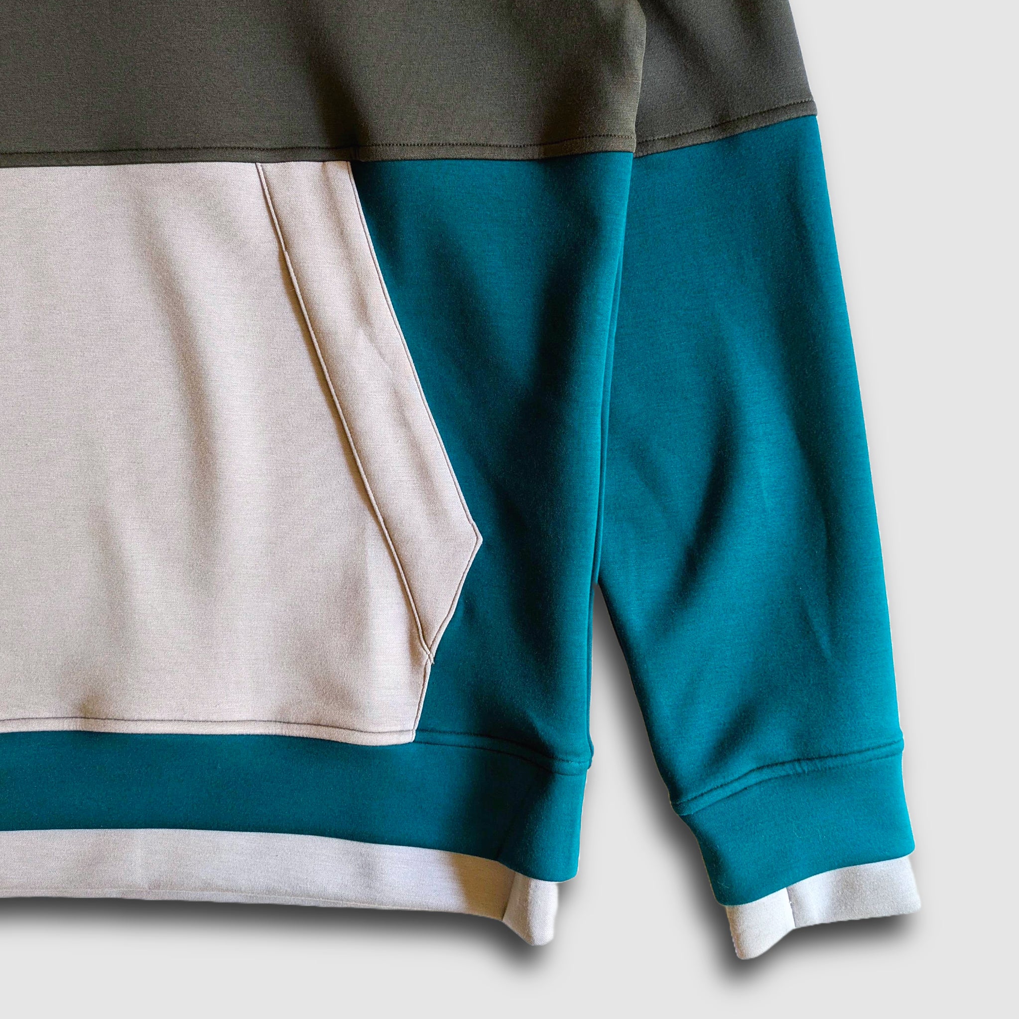 Cloud 9 Tech Hoodie - Graphite/Teal